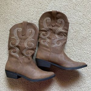 Rampage Women Western Cowboy Boots Sz. 6.5